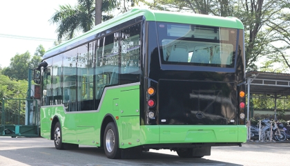 Mặt đuôi xe sang trọng, tinh tế