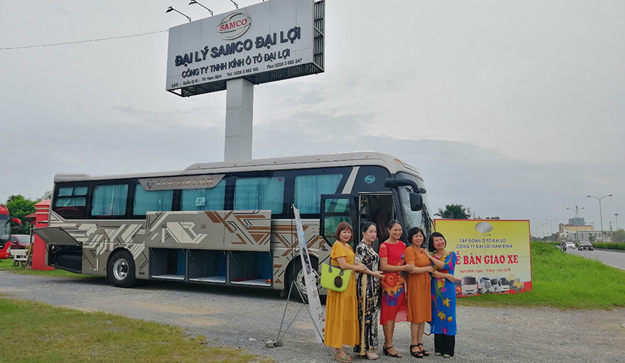 Trải nghiệm xe giường nằm không tầng Samco